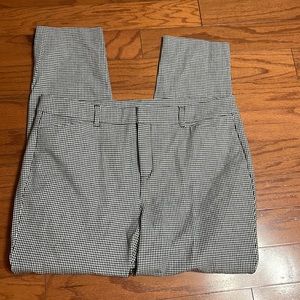 Black and white checkered high rises ankle pants